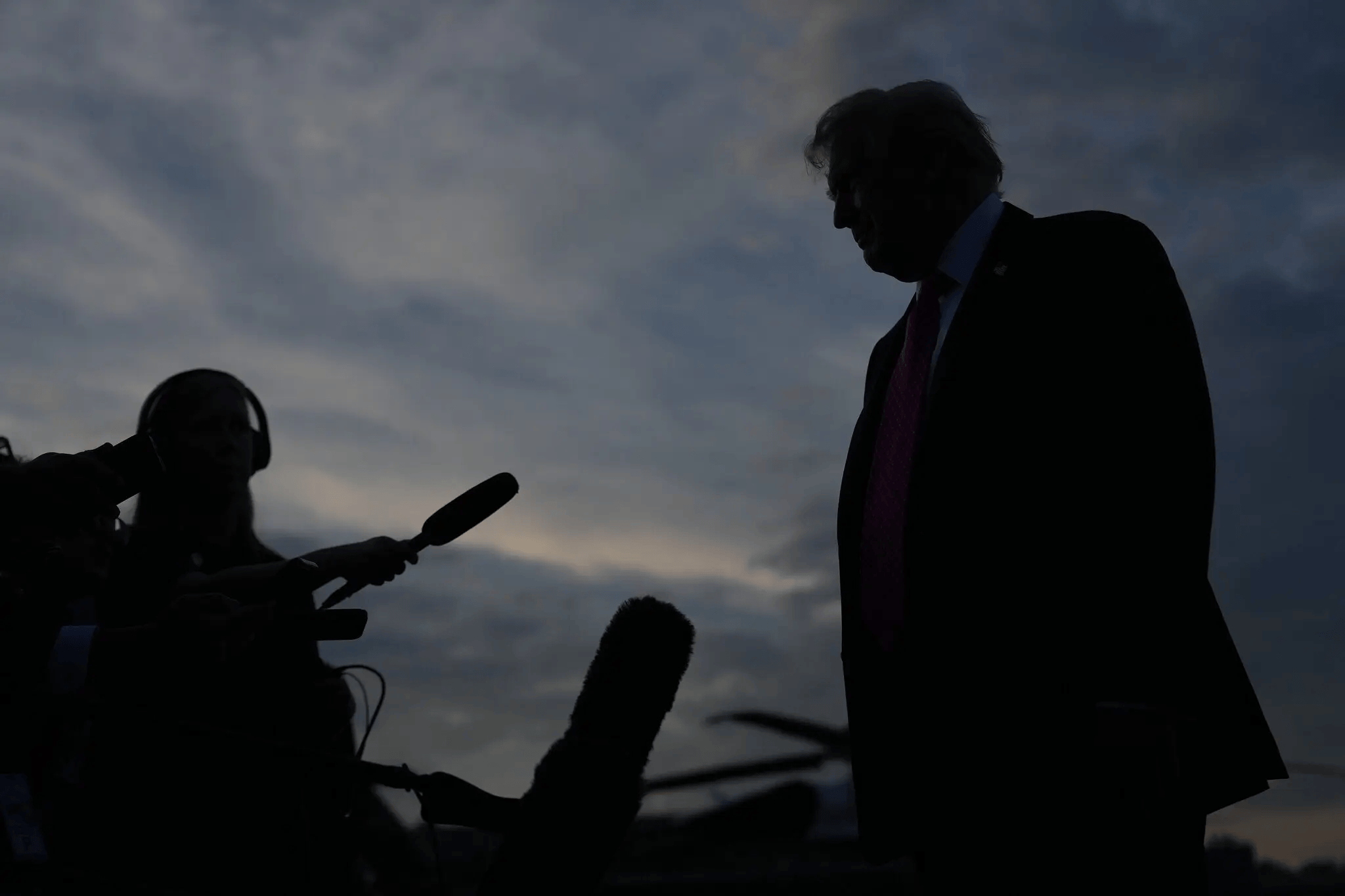 美媒：“總統(tǒng)先生，您為何發(fā)動(dòng)這場戰(zhàn)爭?”:長沙園林景觀設(shè)計(jì)費(fèi)用